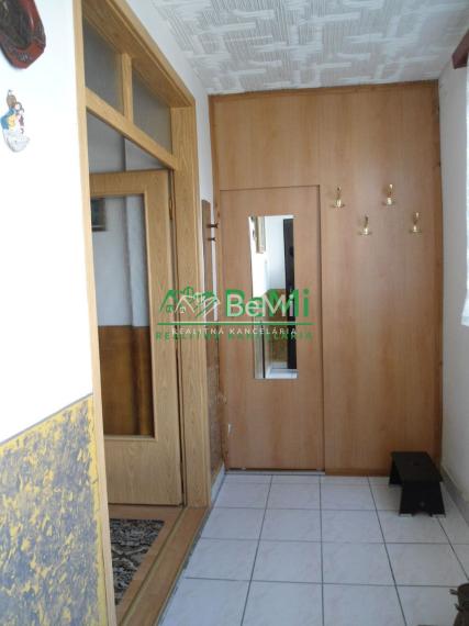 NR - Ivanka pri Nitre, dvojgeneračný, 6 izieb