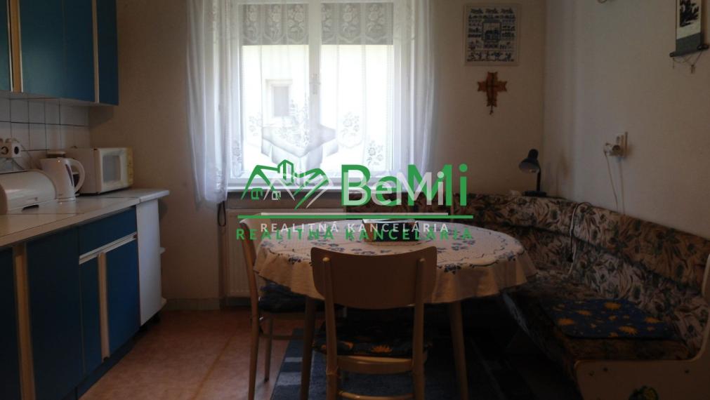 NR - Ivanka pri Nitre, dvojgeneračný, 6 izieb