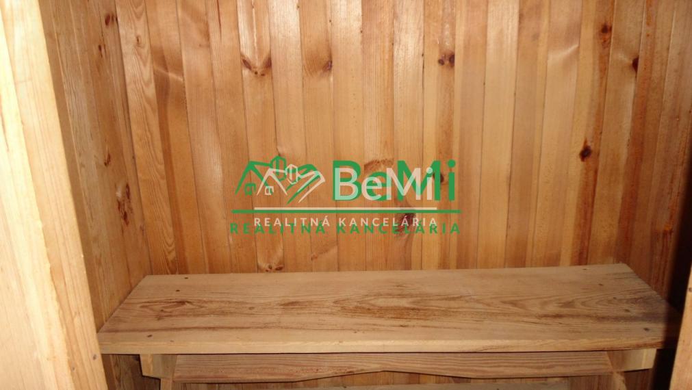 NR - Ivanka pri Nitre, dvojgeneračný, 6 izieb