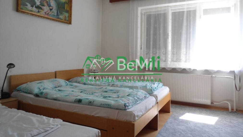 NR - Ivanka pri Nitre, dvojgeneračný, 6 izieb