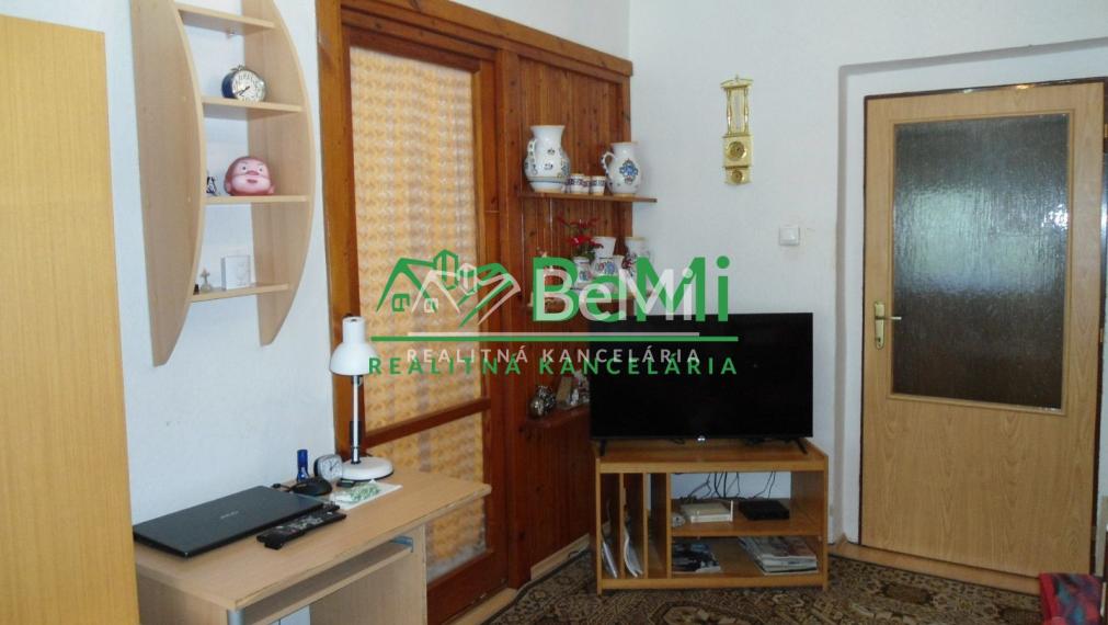 NR - Ivanka pri Nitre, dvojgeneračný, 6 izieb