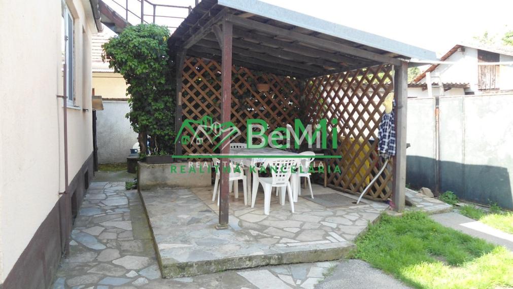 NR - Ivanka pri Nitre, dvojgeneračný, 6 izieb