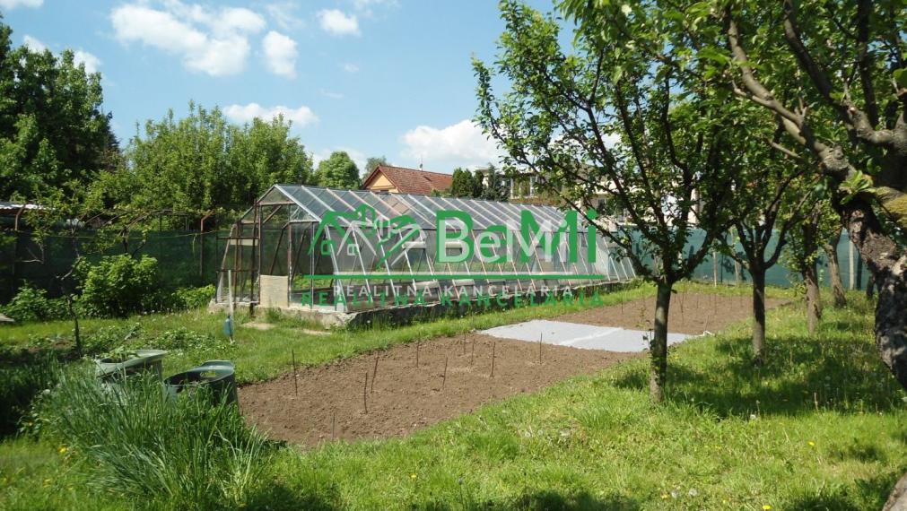 NR - Ivanka pri Nitre, dvojgeneračný, 6 izieb