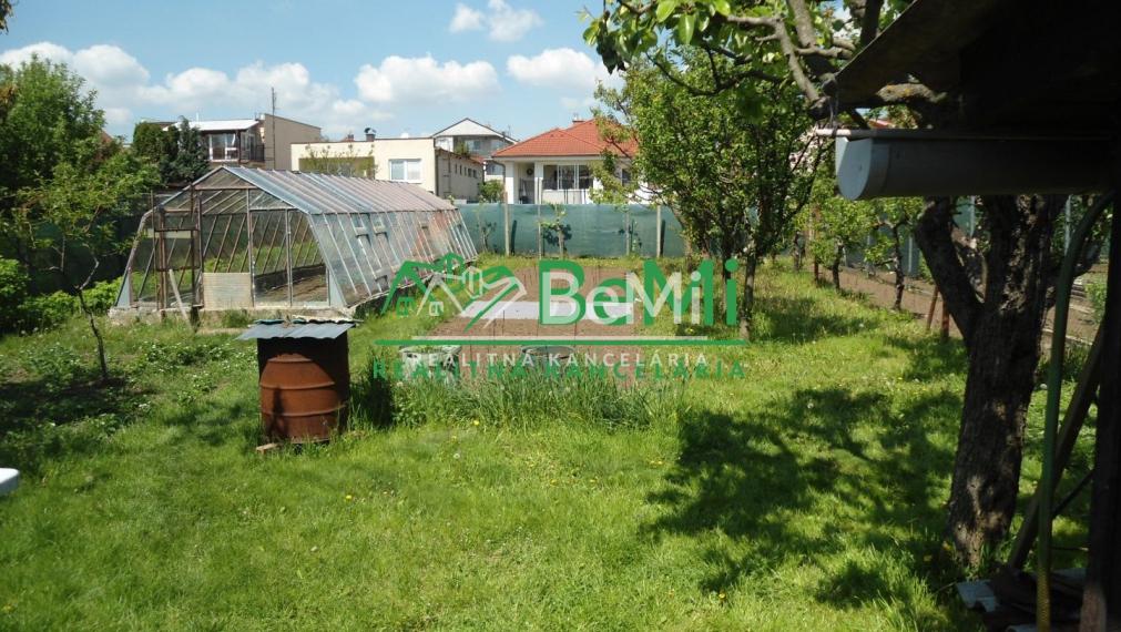 NR - Ivanka pri Nitre, dvojgeneračný, 6 izieb