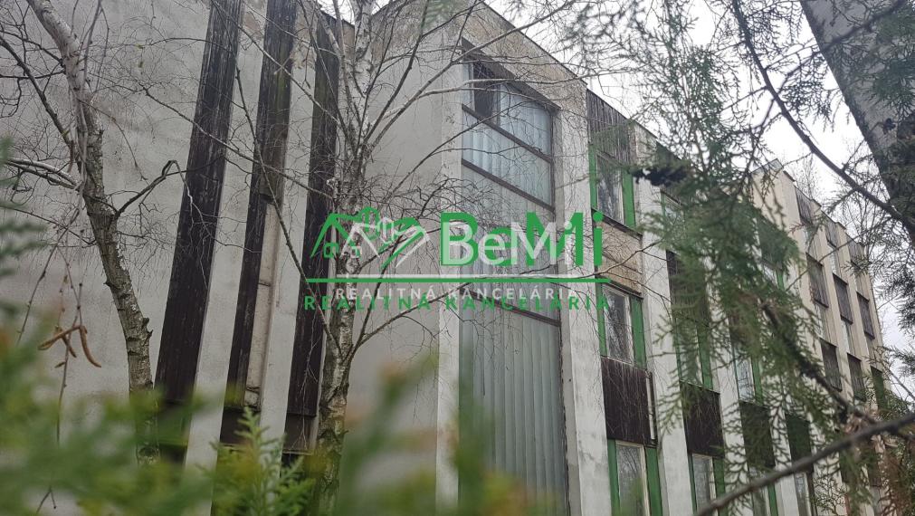 REKREAČNÉ ZARIADENIE...421m2...Patince (095-10-DAR)