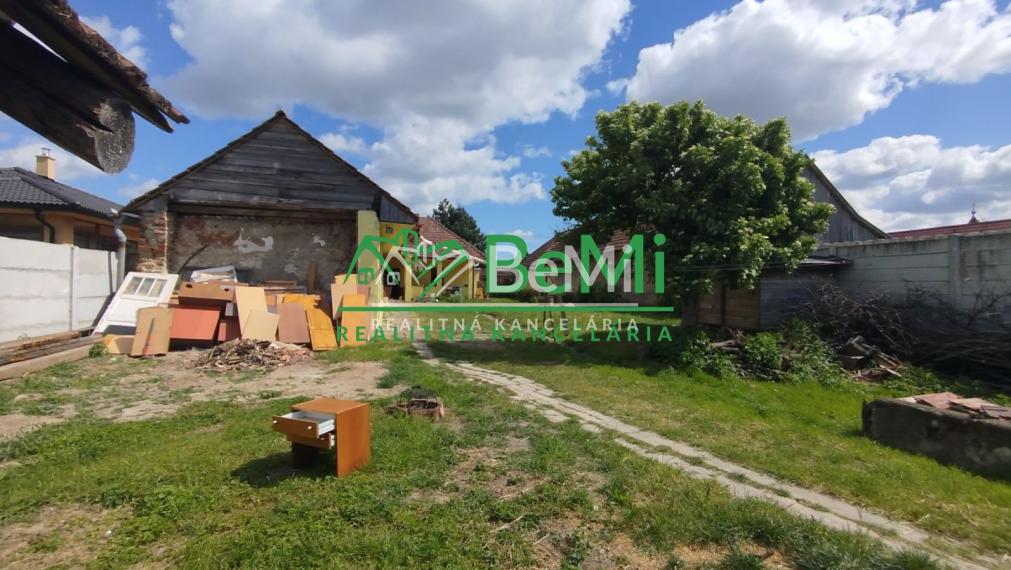 027-12-PAMA Starší dom v Nitre - Mlynárciach REZERVOVANÉ