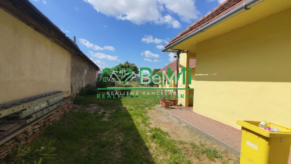 027-12-PAMA Starší dom v Nitre - Mlynárciach REZERVOVANÉ