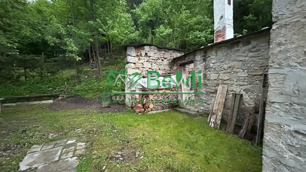 Chata so stavebným pozemkom, Sebedín