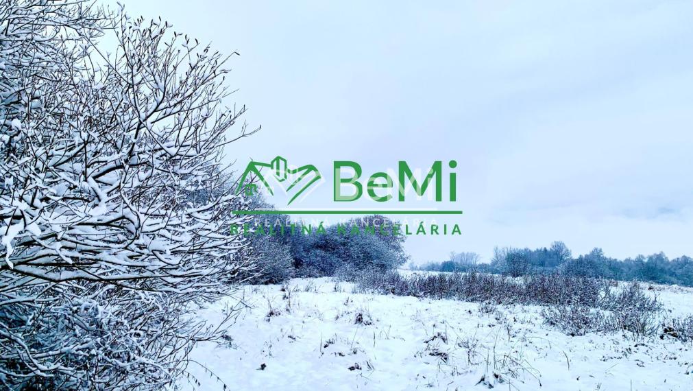 Pozemky Brezno-Podkoreňová s perspektívou a krásnym výhľadom