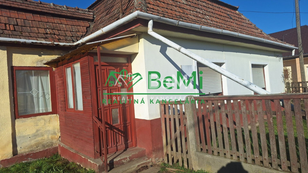 Rodinný dom v obci Méra  Maďarsko - NA PREDAJ