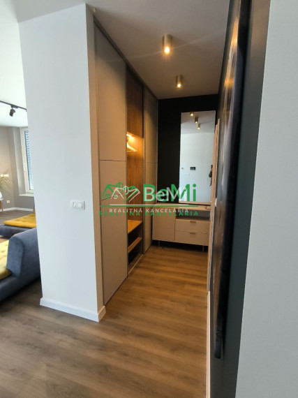 Predaj: 3 izbový byt, apartmán Čadca, 202,4m2. /byt č.24/