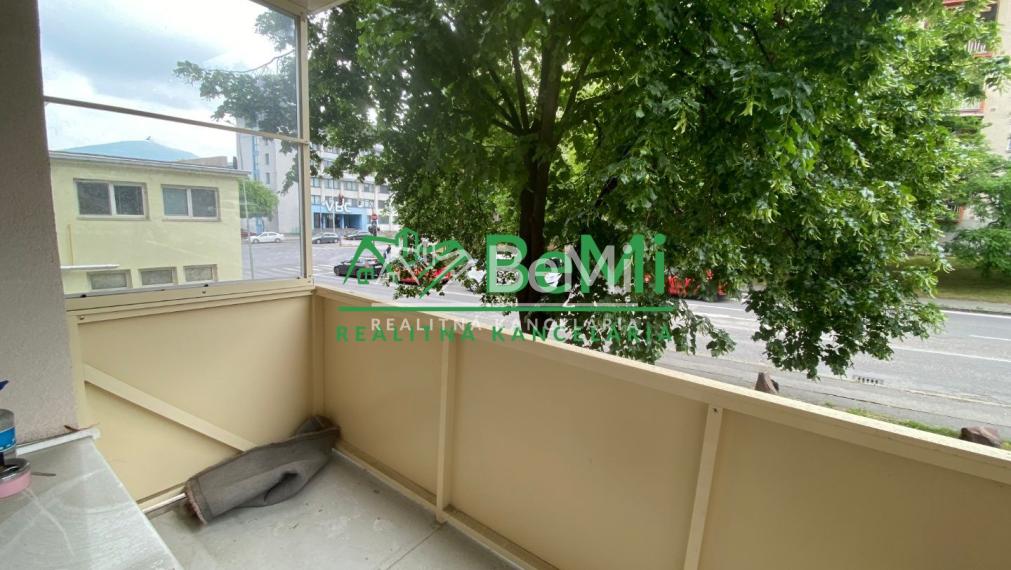 REZERVOVANÉ Nitra centrum 3 - izbový byt 559-113-MIGa