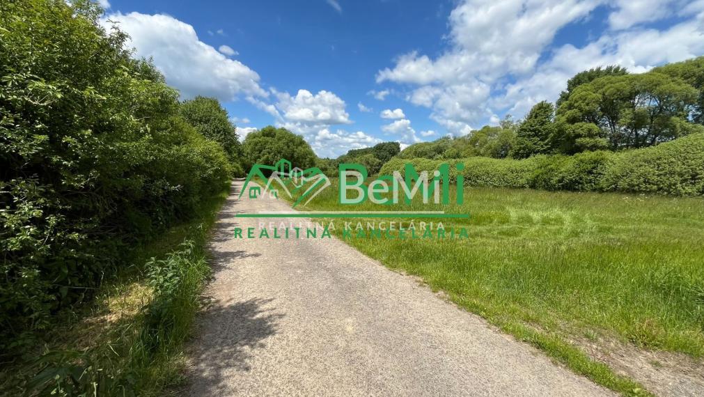 Pozemky 2536m2, 5974m2 Pliešovce, Zvolen