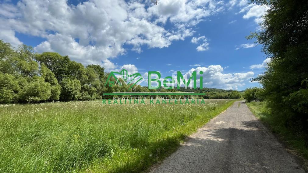 Pozemky 2536m2, 5974m2 Pliešovce, Zvolen