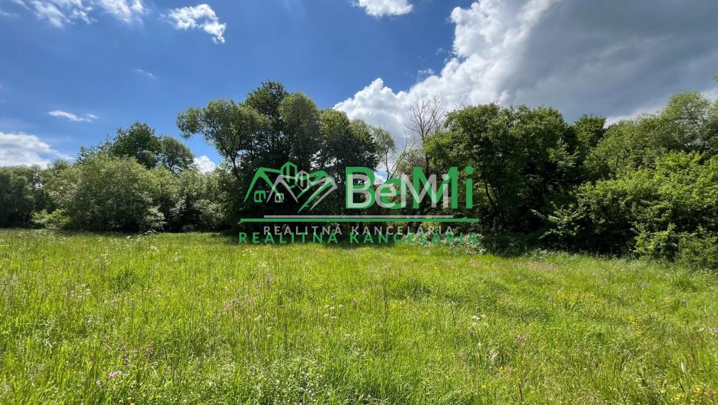 Pozemky 2536m2, 5974m2 Pliešovce, Zvolen