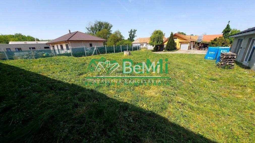 Predaj stavebný pozemok - Žitavce (012-14-JANS)