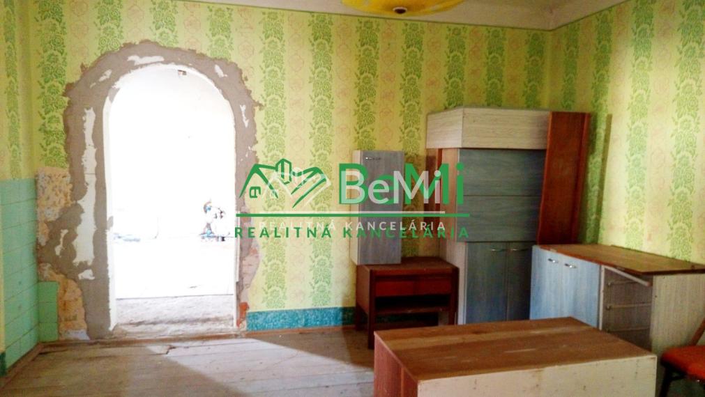 ‼️ Znížená cena ‼️ Predaj rodinného domu - Plášťovce  (039-12-HEKA)