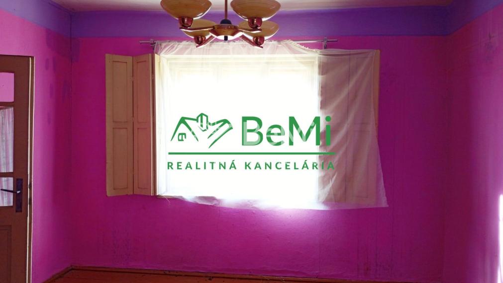 ‼️ Znížená cena ‼️ Predaj rodinného domu - Plášťovce  (039-12-HEKA)