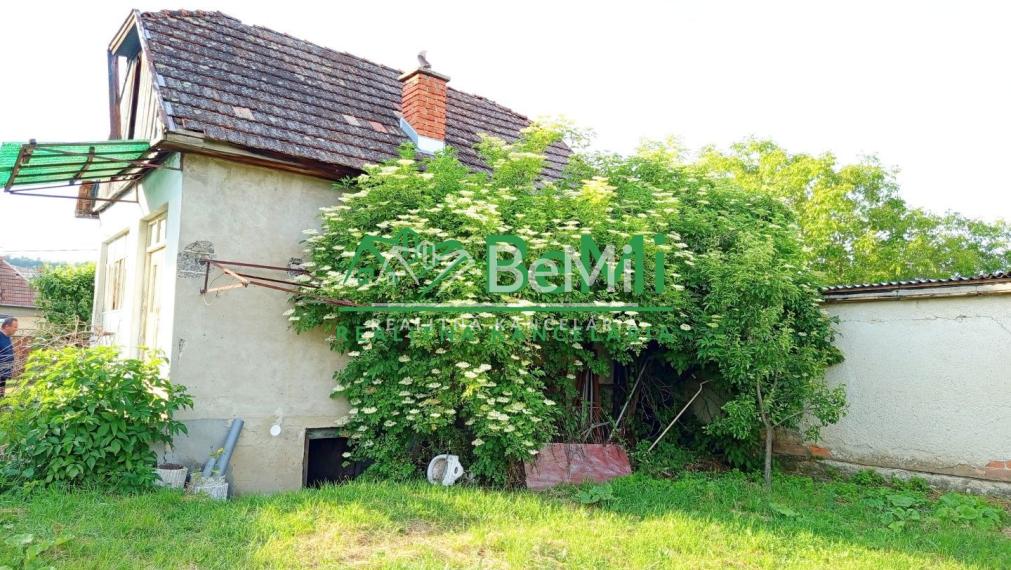 ‼️ Znížená cena ‼️ Predaj rodinného domu - Plášťovce  (039-12-HEKA)