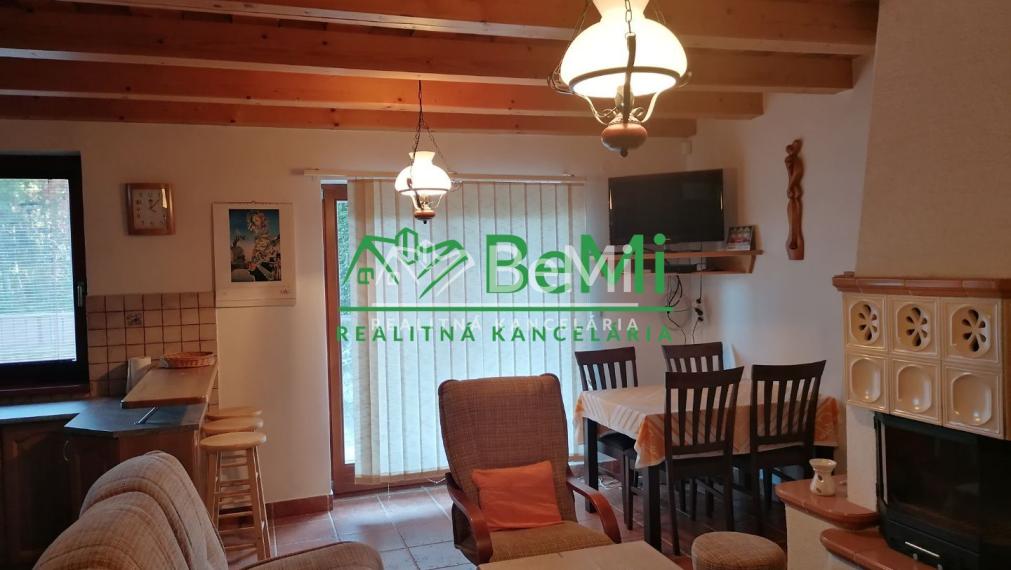 Rodinný dom v Námestova, časť  Slanická osada