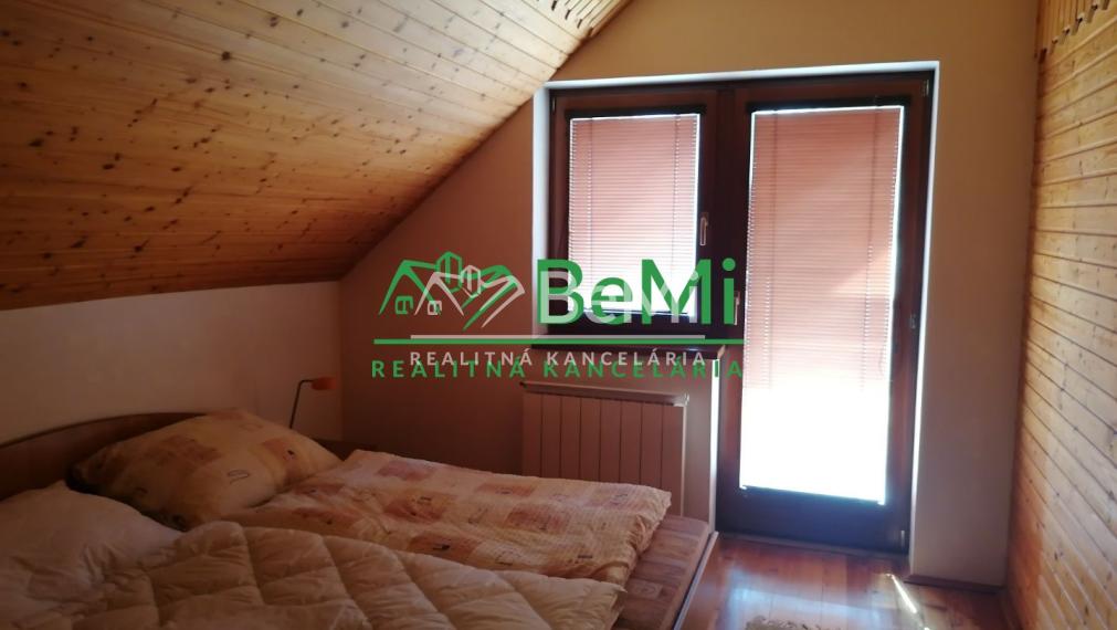 Rodinný dom v Námestova, časť  Slanická osada