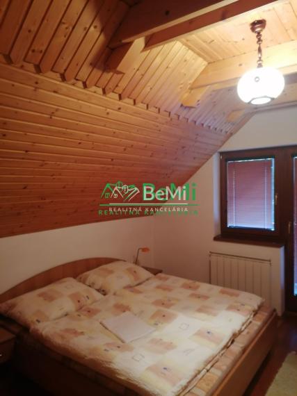 Rodinný dom v Námestova, časť  Slanická osada