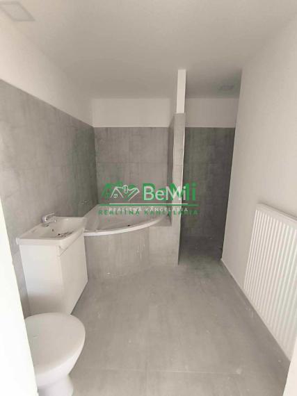 Znížená cena Na predaj 3-izbový byt s parkovacím miestom