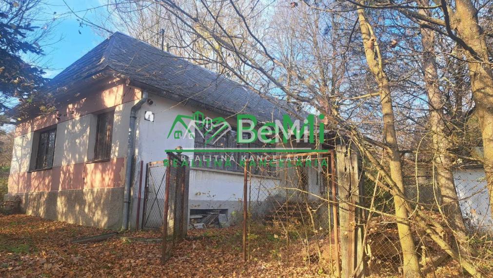 Znížená cena Dva Domy na samote v krásnej prírode Stará Turá Papraď