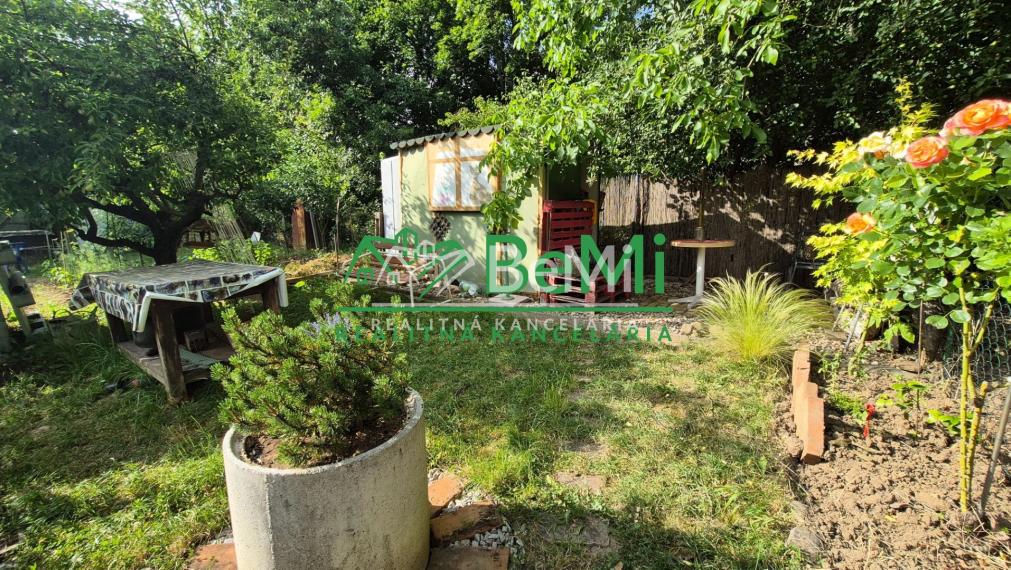 Predaj, záhrada v záhradkárskej oblasti - Levice(015-14-MIVY)