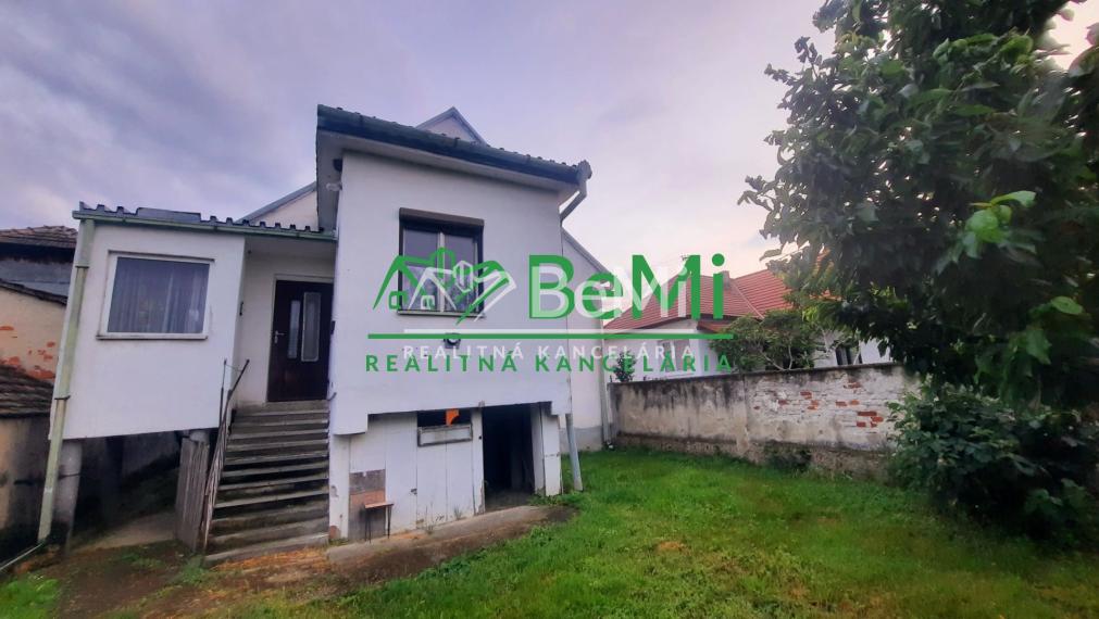 Rodinný dom - Veľké Ripňany/ Behynce (016-12-JANS)