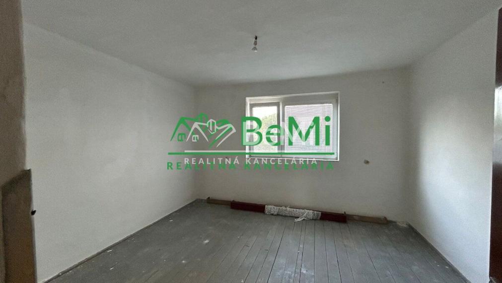 Rodinný dom - Veľké Ripňany/ Behynce (016-12-JANS)