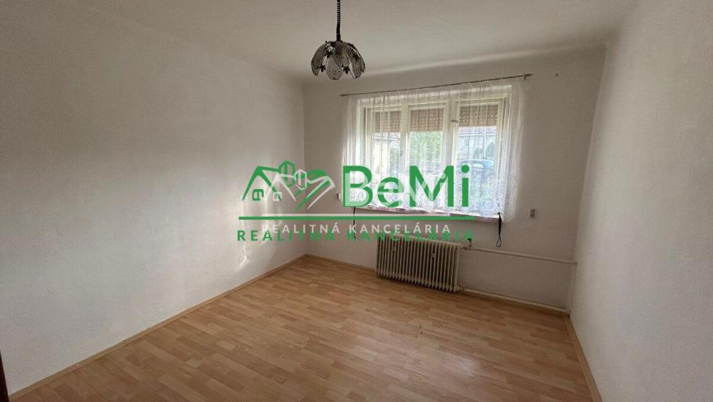 Rodinný dom - Veľké Ripňany/ Behynce (016-12-JANS)