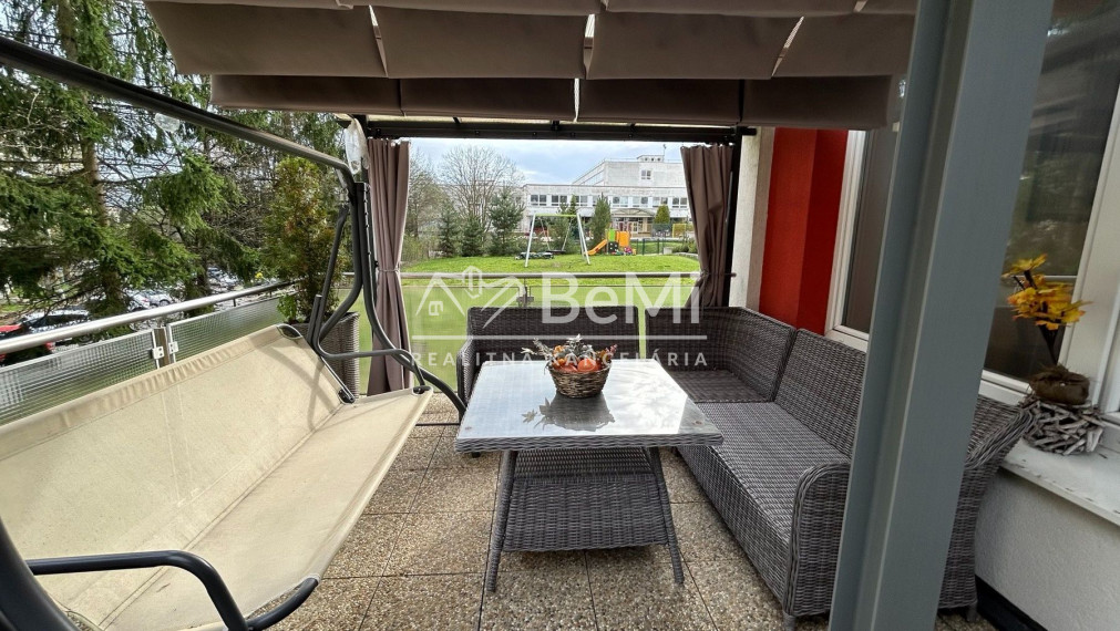 3 izbový byt, Banská Bystrica, terasa, vírivka, parkovaníe