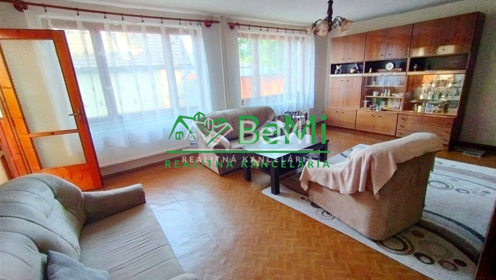 REZERVOVANÉ-Rodinný dom so záhradou-Šurice