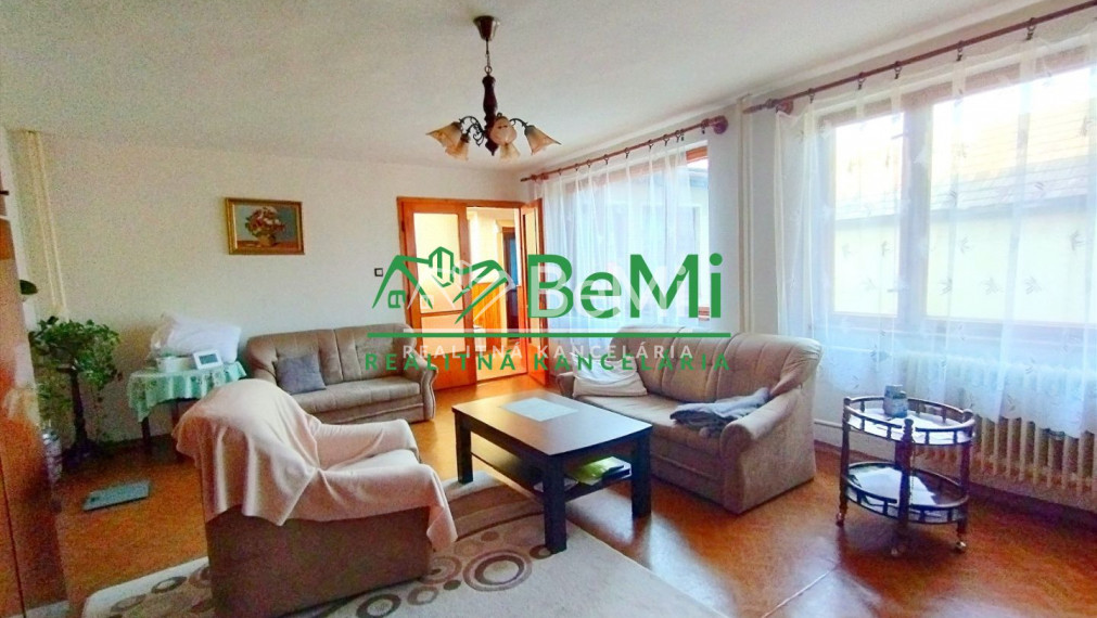 REZERVOVANÉ-Rodinný dom so záhradou-Šurice