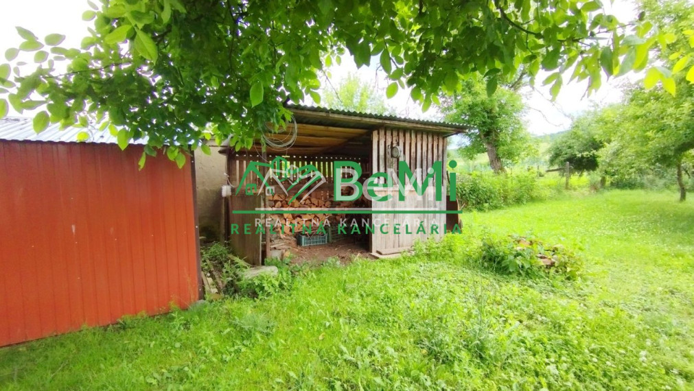 REZERVOVANÉ-Rodinný dom so záhradou-Šurice