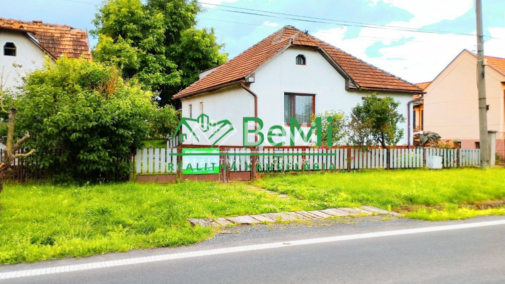 REZERVOVANÉ-Rodinný dom so záhradou-Šurice