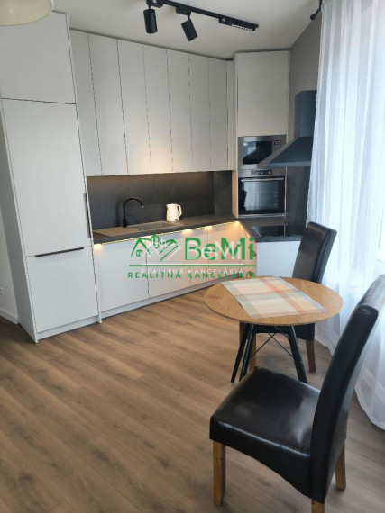 Predaj: 3 izbový byt, apartmán Čadca, 202,4m2. /byt č.24/