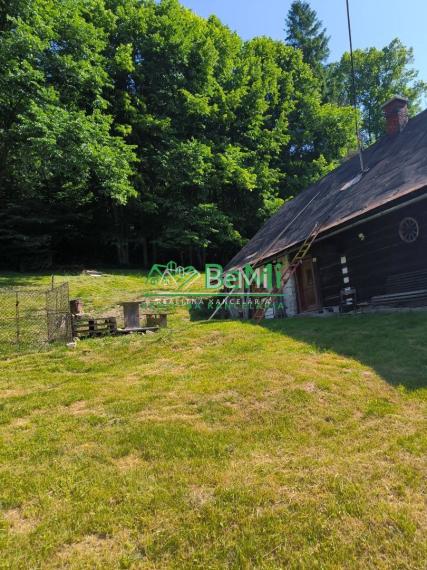 Dom, chalupa Zákopčie, okres Čadca, 1207m2   183-12-PEMOa