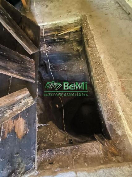 Dom, chalupa Zákopčie, okres Čadca, 1207m2   183-12-PEMOa