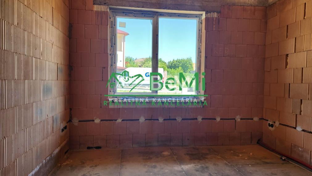 Predaj, novostavba rodinný dom-Veľké Ludince (002-12-MIMIa)