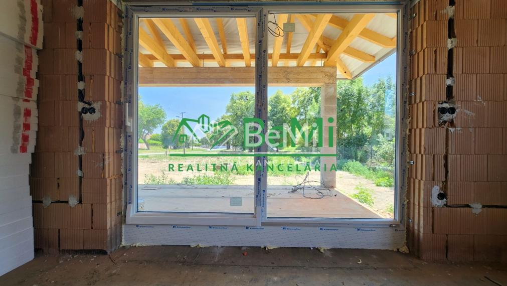 Predaj, novostavba rodinný dom-Veľké Ludince (002-12-MIMIa)