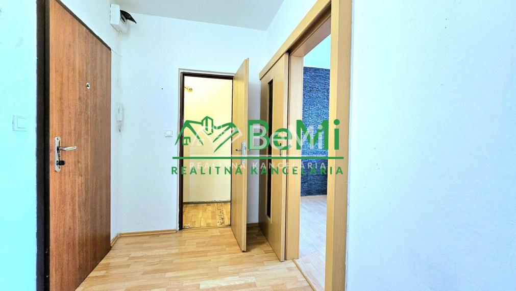 3-IZBOVÝ BYT S BALKÓNOM V CENTRE RIMAVSKEJ SOBOTY