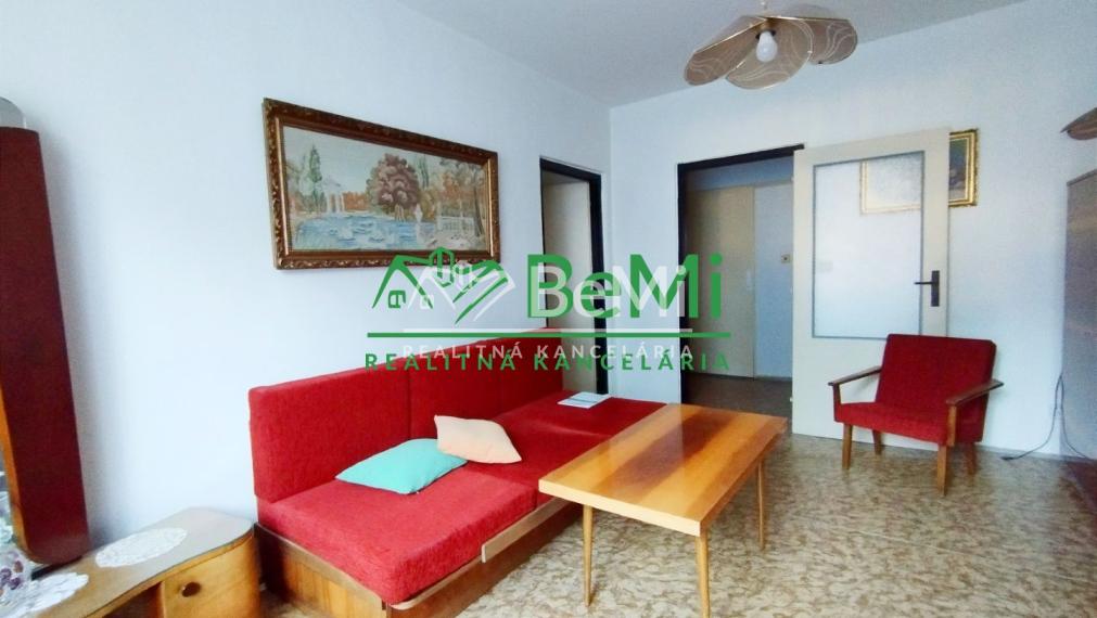 2 izbový byt  s loggiou v Lučenci na predaj