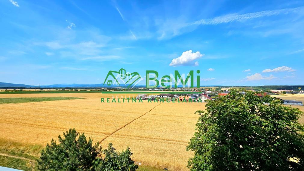 ZNÍŽENÁ CENA 4-IZBOVÝ BYT V LUČENCI- NA PREDAJ