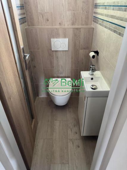 Priestranný 2-izbový byt v Mútnom