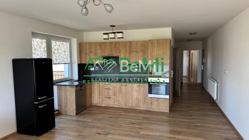 3-izbový byt s balkónom v Mútnom