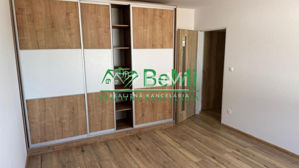 3-izbový byt s balkónom v Mútnom