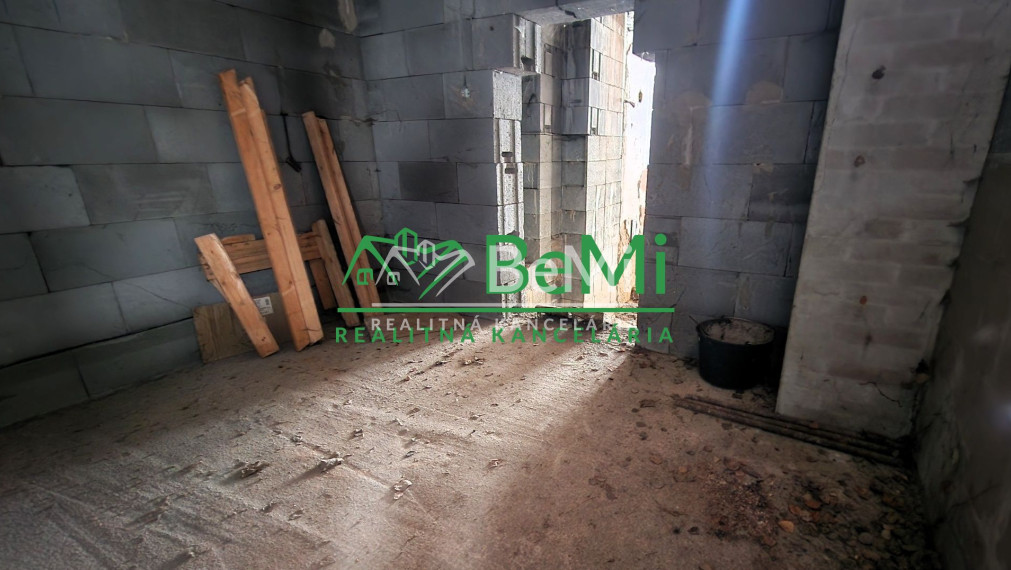 Obchodné priestory v Dobšinej - NA PREDAJ