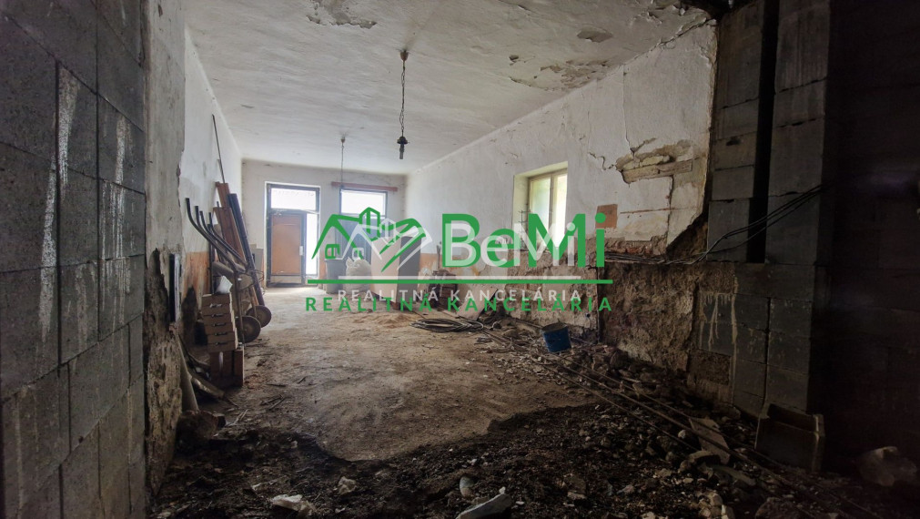 VÝHODNÁ  PONUKA rodinný dom v obci Dobšiná  - NA PREDAJ